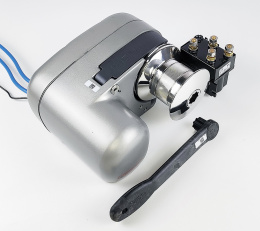 Якорная лебедка Quick Genius 800Вт 12В цепь 8мм с барабаном (FSGP22012D08A00)