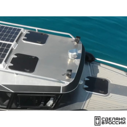 Люк палубный безрамный Пеликан 522x522 R75 (030813T)